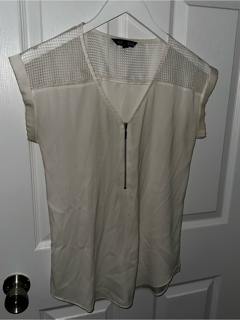 White Zipper Front Short Sleeve Blouse